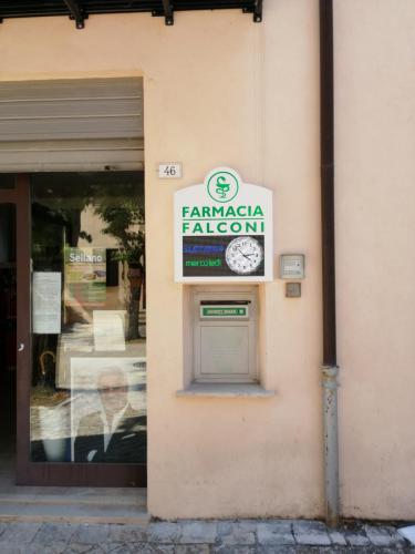 Farmacia Falconi