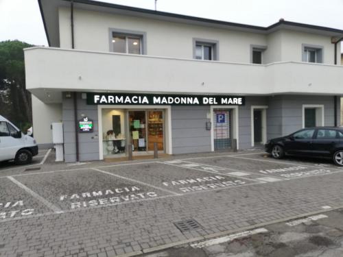 Farmacia Madonna del Mare