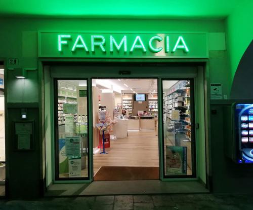 Farmacia Savonarola